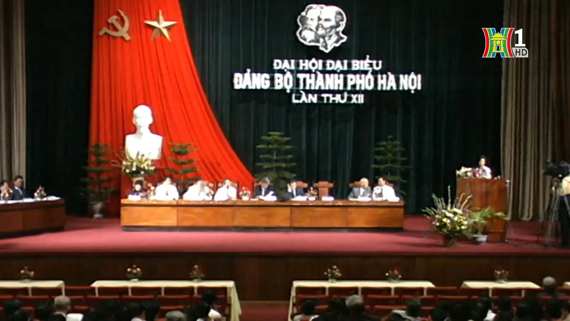 Vượt sóng ra biển lớn | Phim tài liệu | 23/11/2025